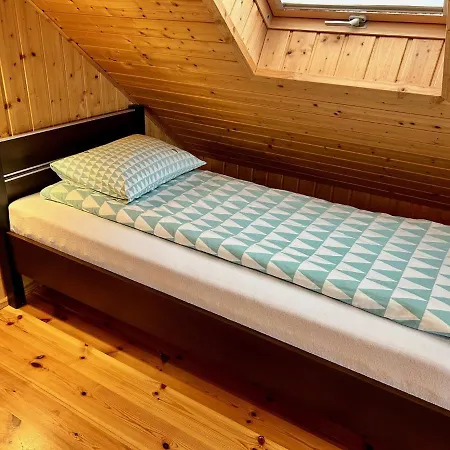 Wczasowe Papaya Lodge *